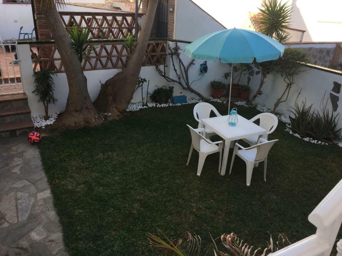 נרחה Apartamento Pueblo Rocio 80 מראה חיצוני תמונה