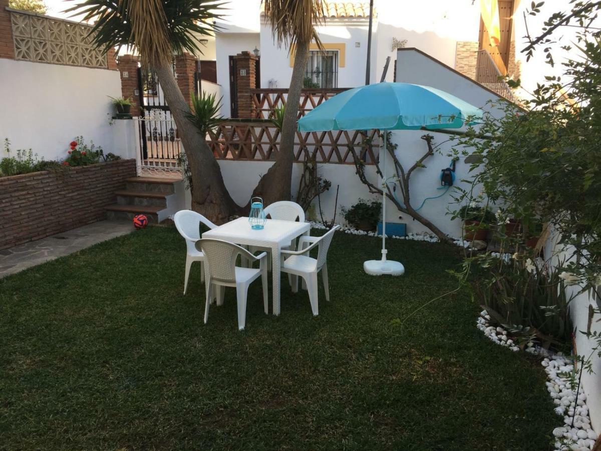 נרחה Apartamento Pueblo Rocio 80 מראה חיצוני תמונה